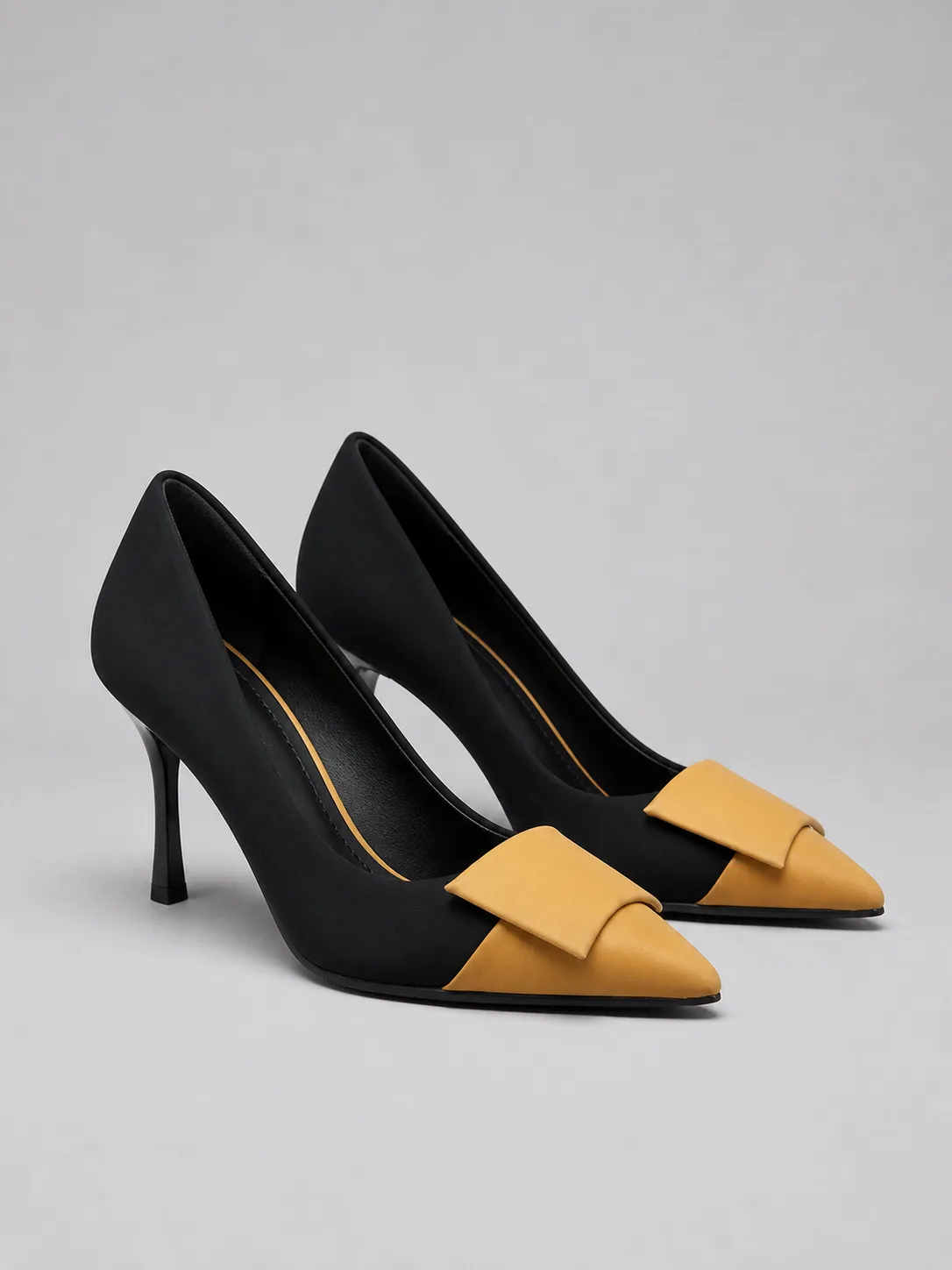BLACK MUSTARD COLOUR BLOCK STILETTO PUMPS