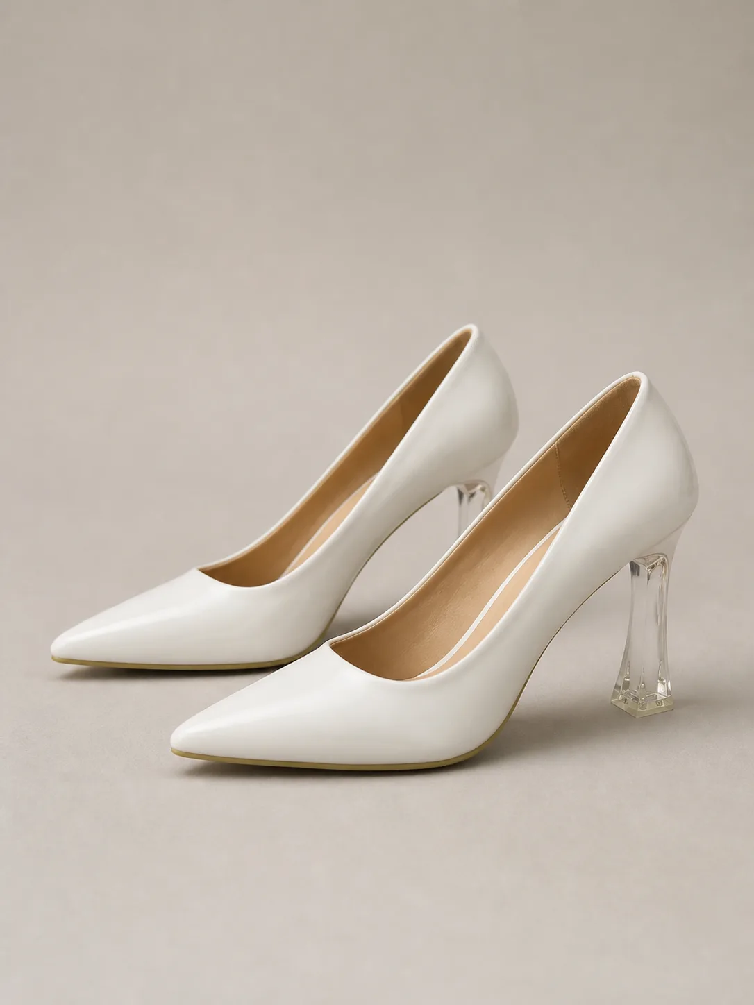 IVORY CLEAR HEEL POINTED PUMPS