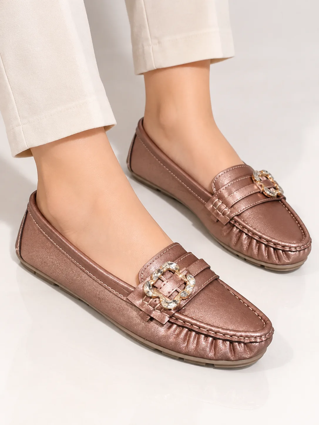 ROSE GOLD CRYSTAL BUCKLE LOAFERS F32
