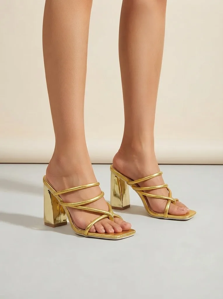 GOLD STRAPPY TOE RING BLOCK MULES